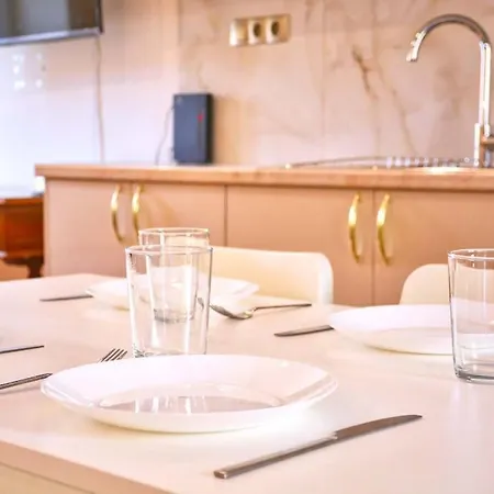 Casa Di Alessandro Káto Garoúna