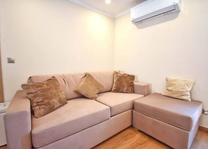 Casa Di Alessandro * Kato Garouna